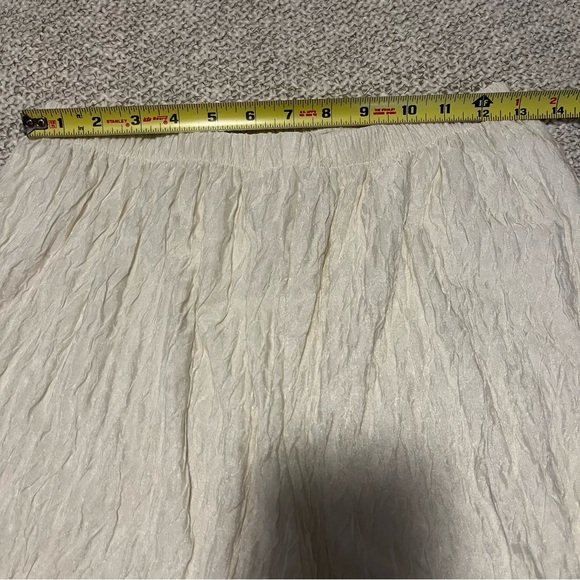 Periphery 2 Piece Cream Short Sleeve Lace Elastic Waist Crinkle Pant Suit Sz M - Picture 6 of 11